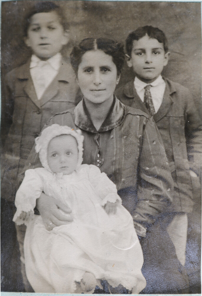 Judith David in Tabriz in 1920 with three of her four children, a year after Gordon Paddock led the surviving Christians out of Urmia under the American flag. The family immigrated to the United States in 1921 and settled in Chicago.